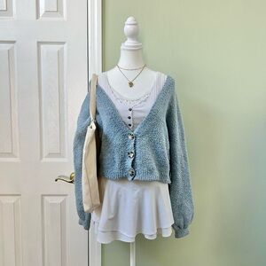 Fuzzy cropped cardigan